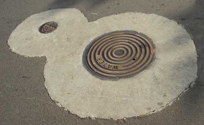 Maui in manholes