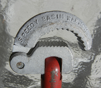 Speedy Basin Wrench